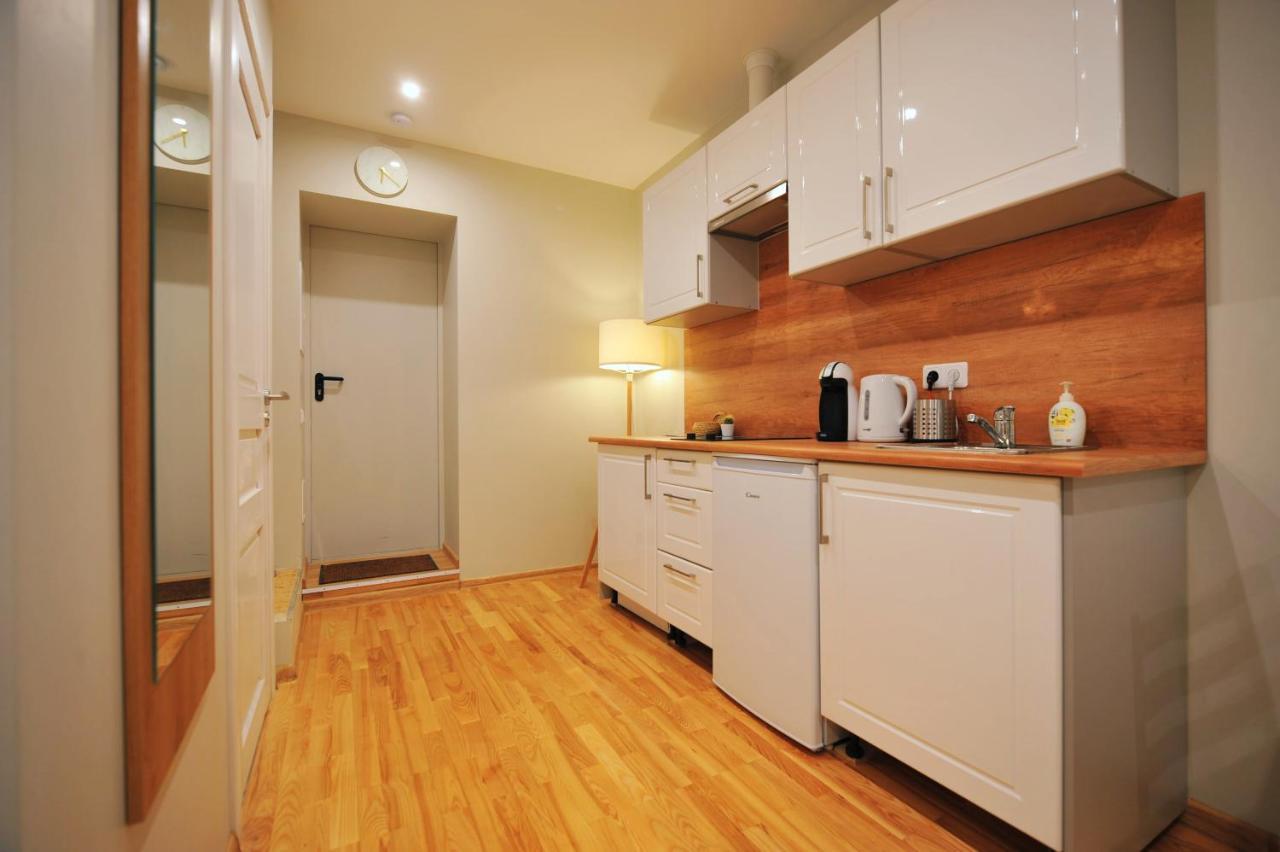 Central Comfort At Hanzas Residence, Stay Near Cafes, Bars, Museums & Esplanade Riga Dış mekan fotoğraf