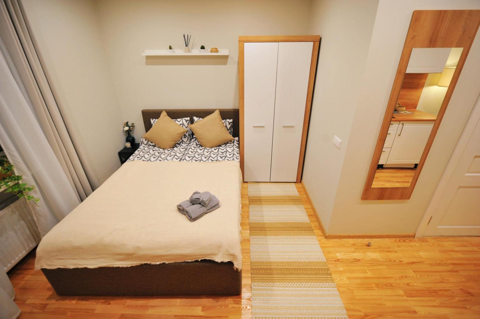 Central Comfort At Hanzas Residence, Stay Near Cafes, Bars, Museums & Esplanade Riga Oda fotoğraf