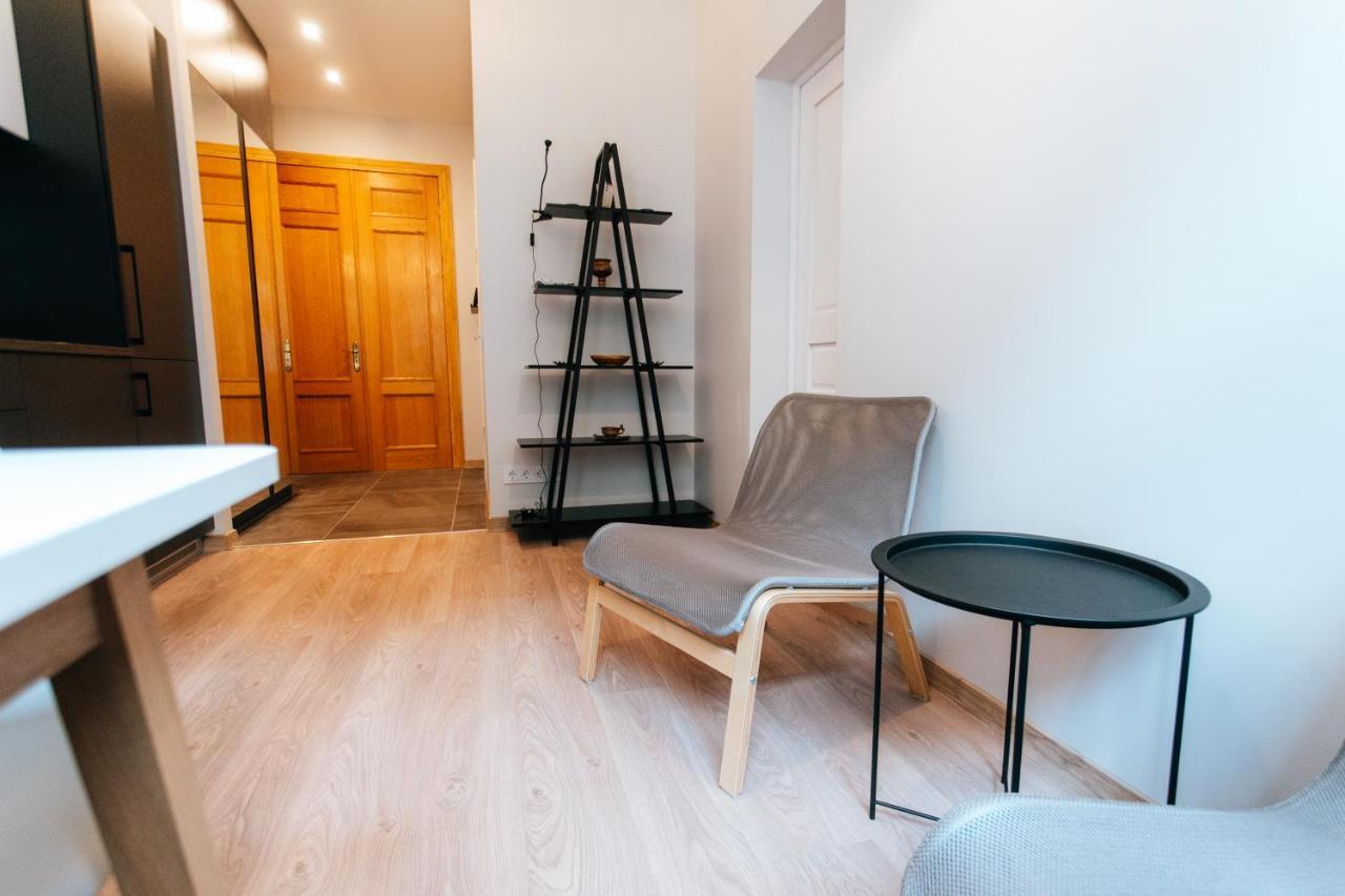 Central Comfort At Hanzas Residence, Stay Near Cafes, Bars, Museums & Esplanade Riga Dış mekan fotoğraf